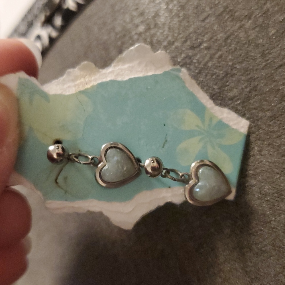 Sterling Silver Heart Earrings – Mother of Pearl Inlay Dangle (Unverified) - Picture 3 of 4